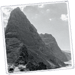 Foto A pie por  las islas de Fogo  y Santiago Cabo Verde