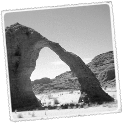 Foto Chad-Ennedi Viaje al corazón del Sáhara: Las montañas de Ennedi, lagos de Ounianga y grabados de Niola Doa.